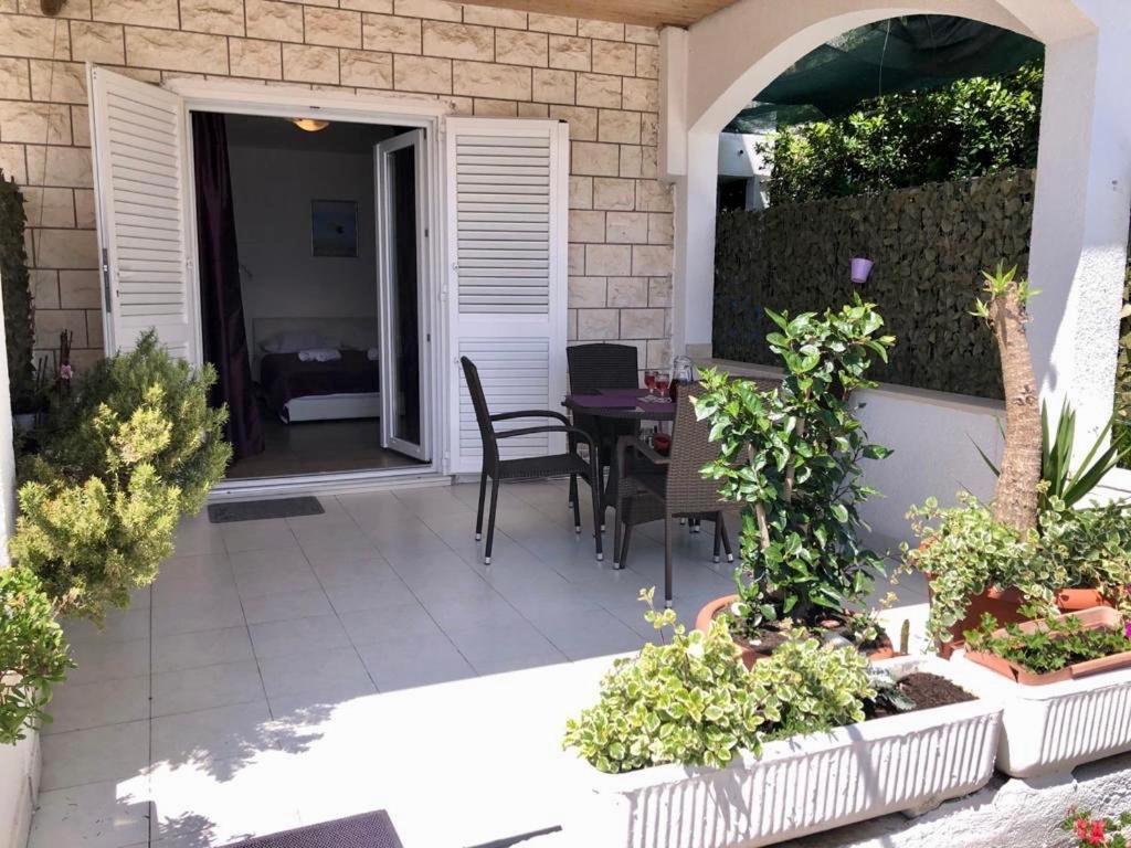 Apartmani “Kresimir” Omiš Exterior foto