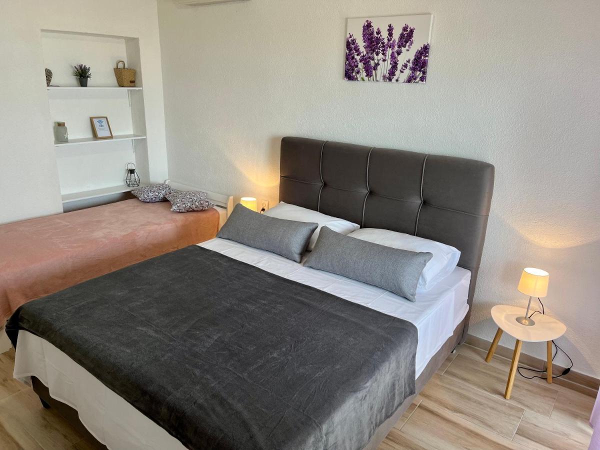 Apartmani “Kresimir” Omiš Exterior foto